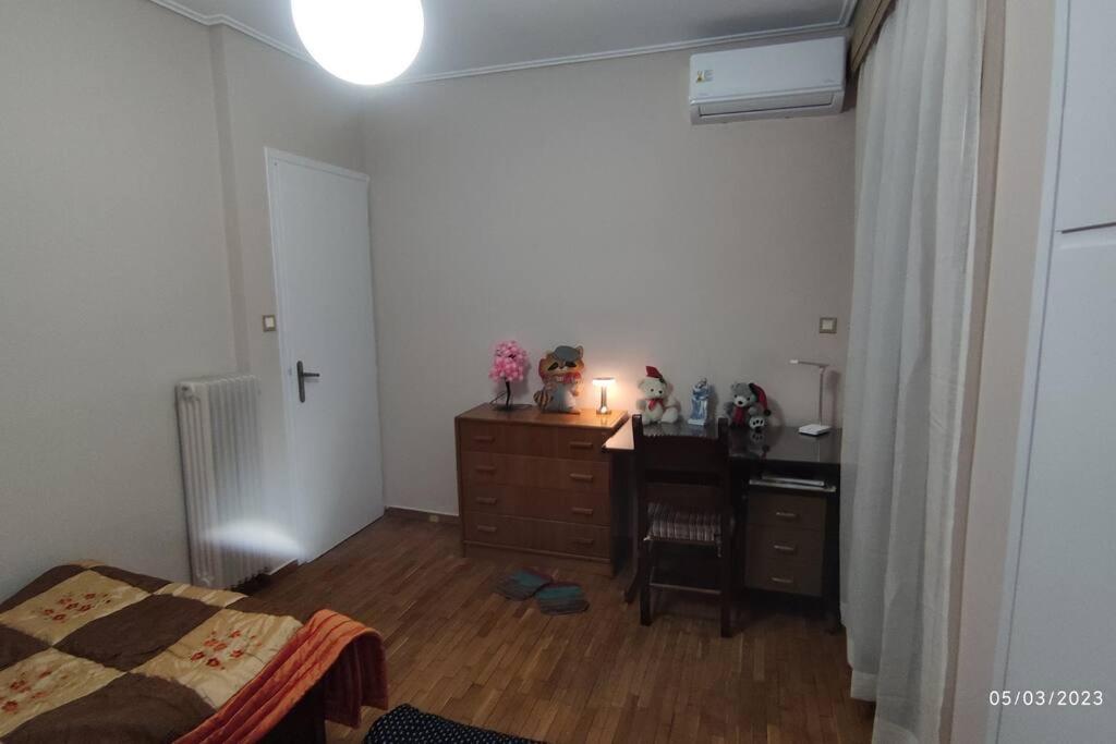 Sq Varnava Appartment Athen Eksteriør billede