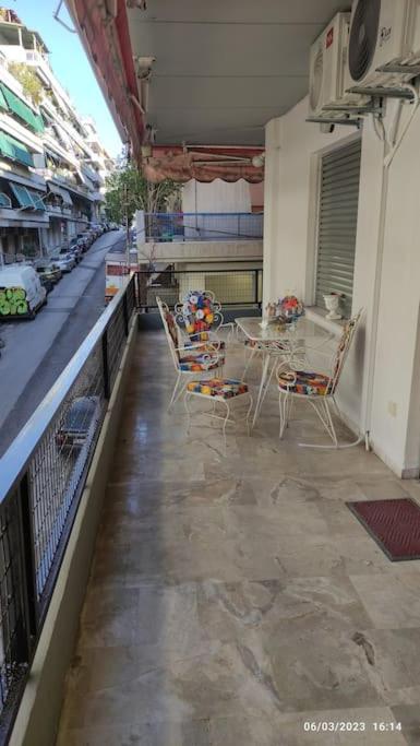 Sq Varnava Appartment Athen Eksteriør billede